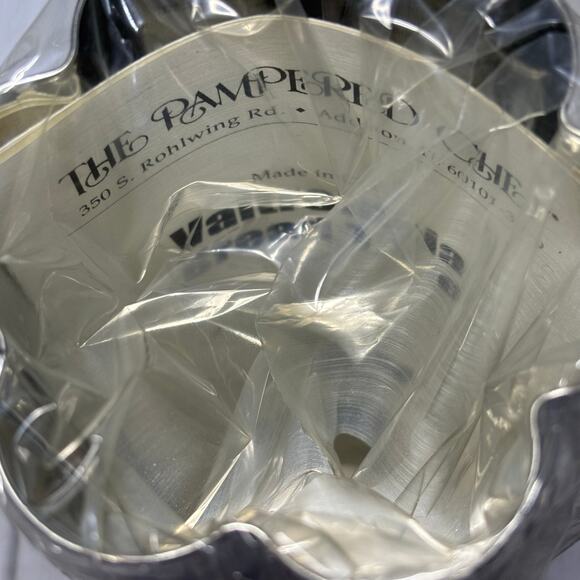 Pampered Chef Valtrompia Bread Tube Flower New In Box - Picture 3 of 7